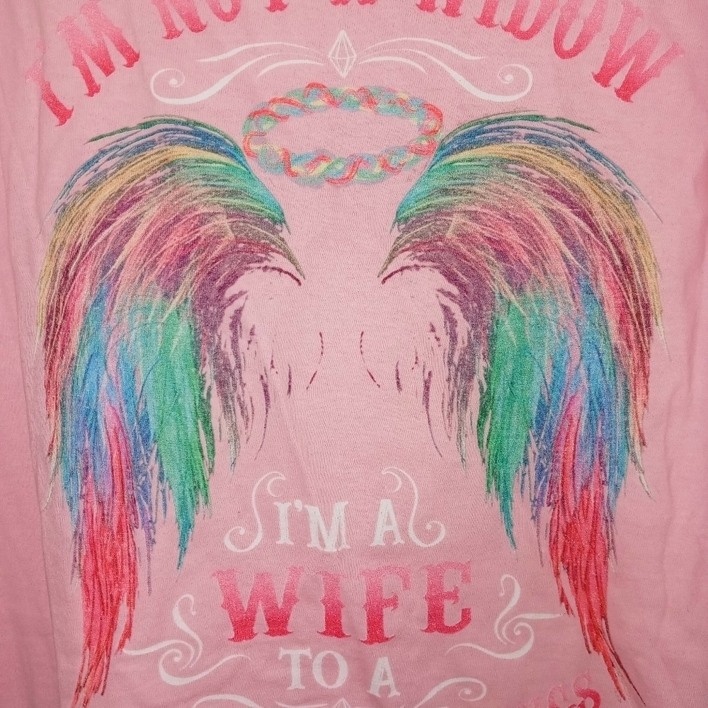 Fruit of the Loom "Not a Widow" Short Sleeve Pink Graphic T Shirt